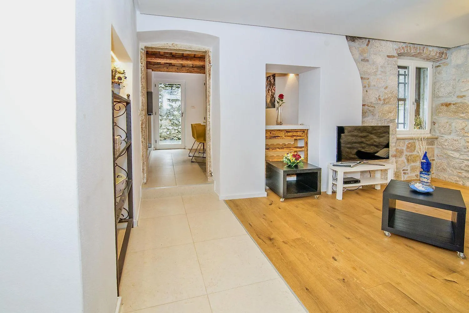 Atemberaubendes Altstadtapartment Mit Privater Terasse, Aussendusche - Nur 500 Meter Zum Strand Rovinj 0*,  Chorwacja