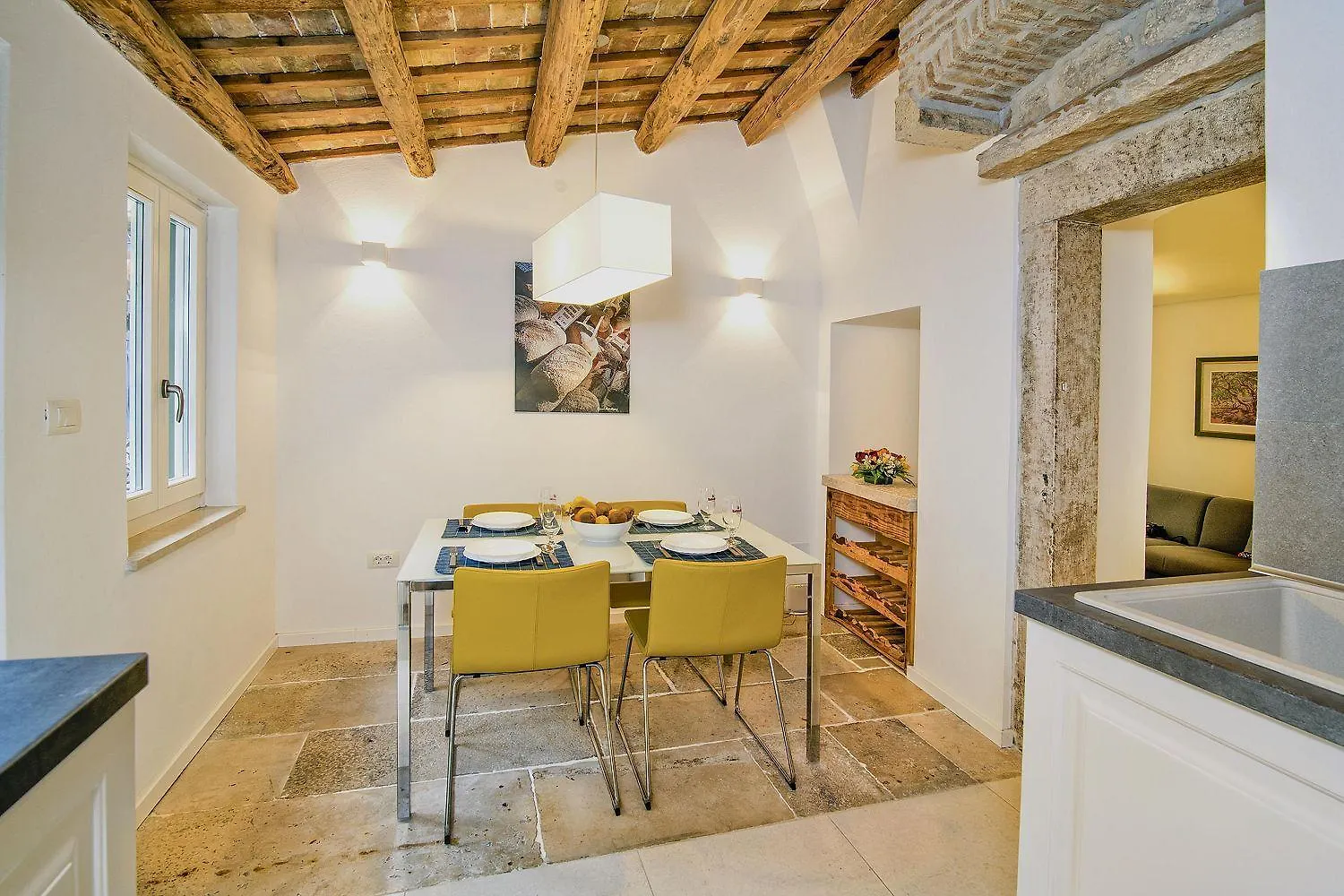 Atemberaubendes Altstadtapartment Mit Privater Terasse, Aussendusche - Nur 500 Meter Zum Strand Rovinj Croatia